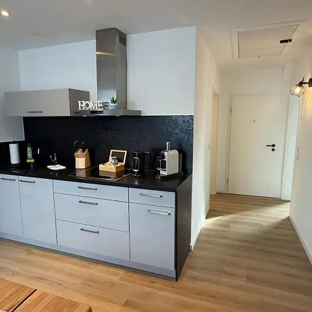 Moderne Gemuetliche City-wohnung Mit Kueche & Tv *