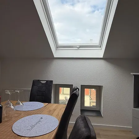 Moderne Gemuetliche City-wohnung Mit Kueche & Tv *