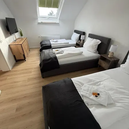 Moderne Gemuetliche City-wohnung Mit Kueche & Tv Apartament *