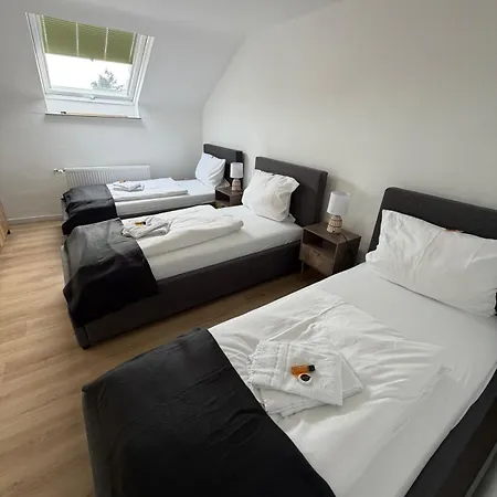 Moderne Gemuetliche City-wohnung Mit Kueche & Tv